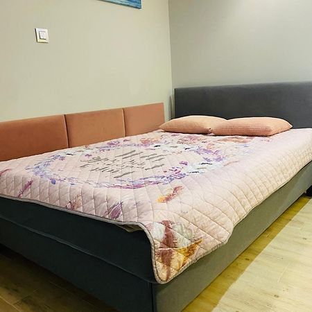 Apartament Pink Klifowa เรวัล ภายนอก รูปภาพ